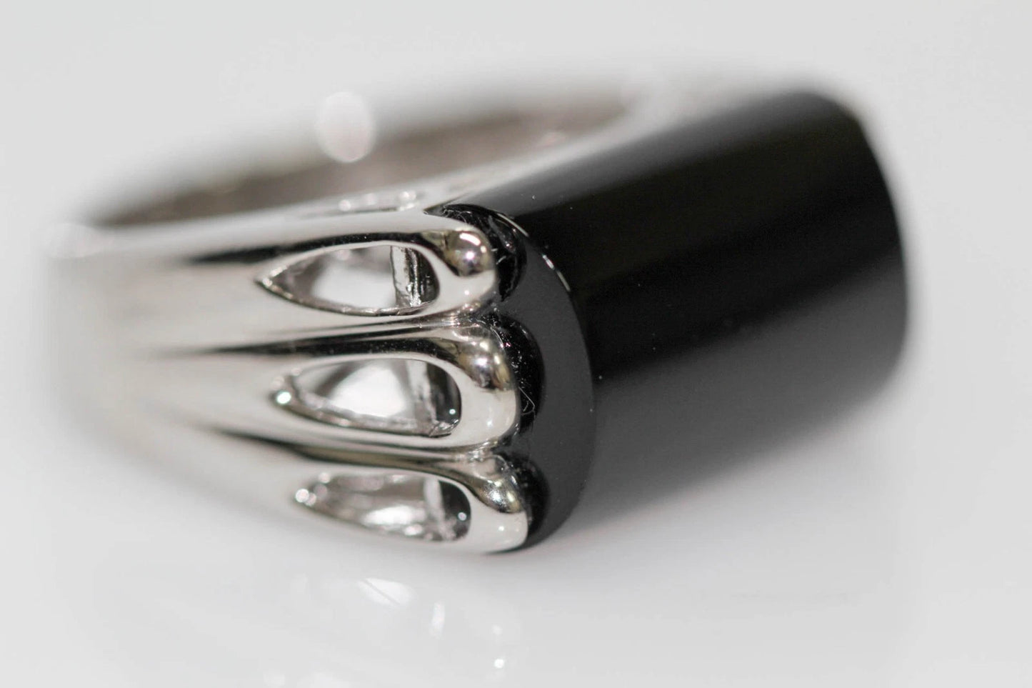 DOT925 Sterling Silver - Onyx Ring DOT