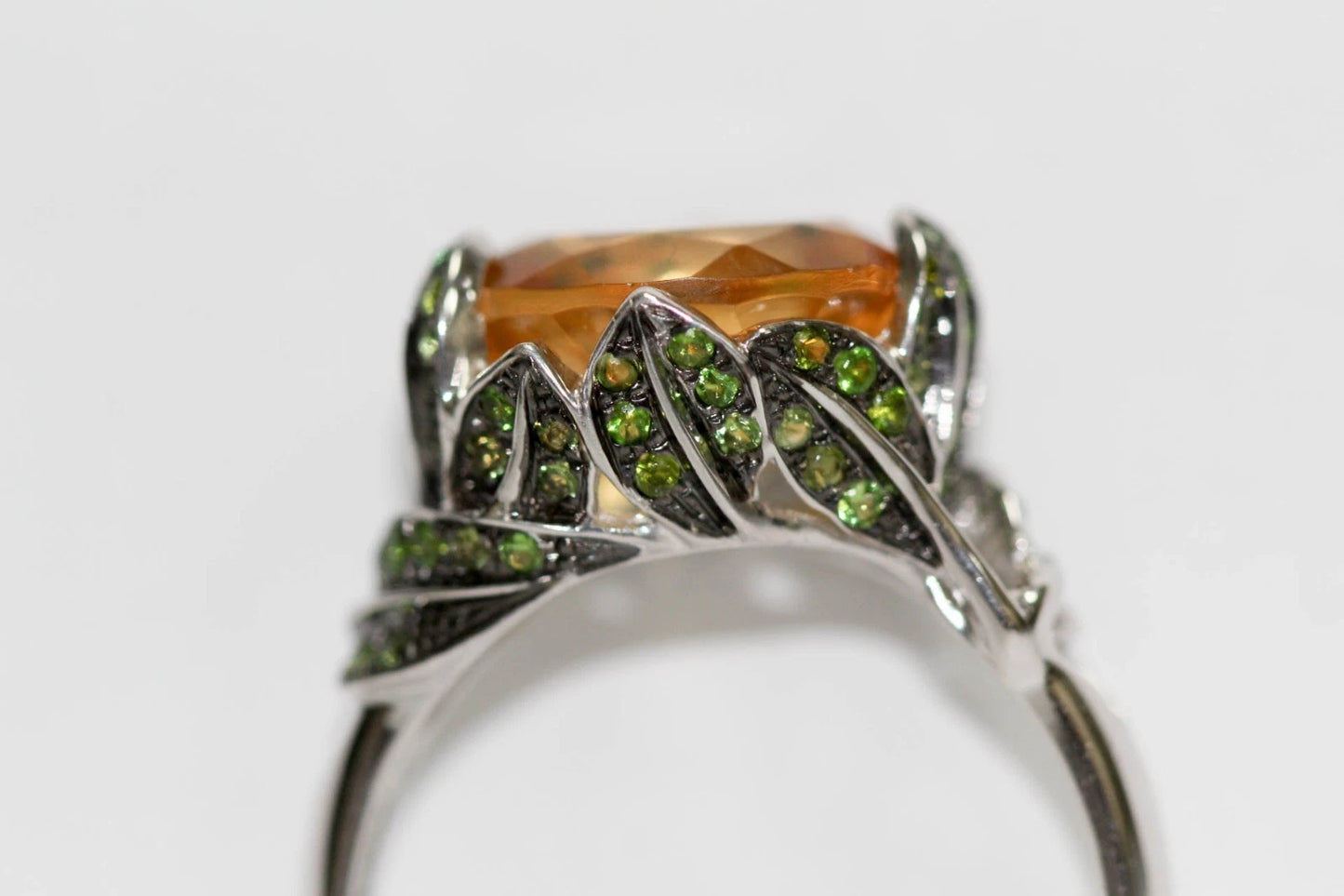 .925 Sterling Silver / Citrine / Chrome Diopside Ring .