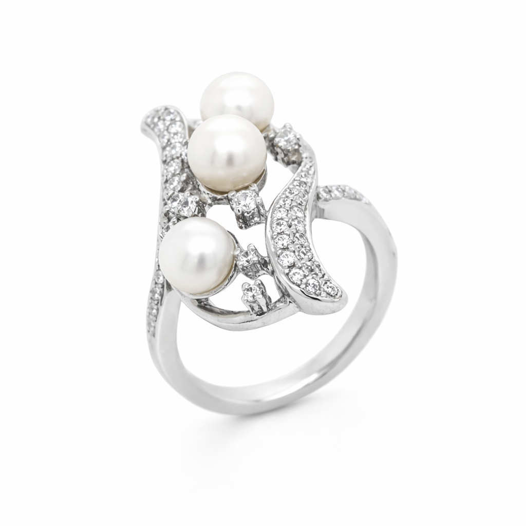 Perfect Pearl - White Topaz Ring