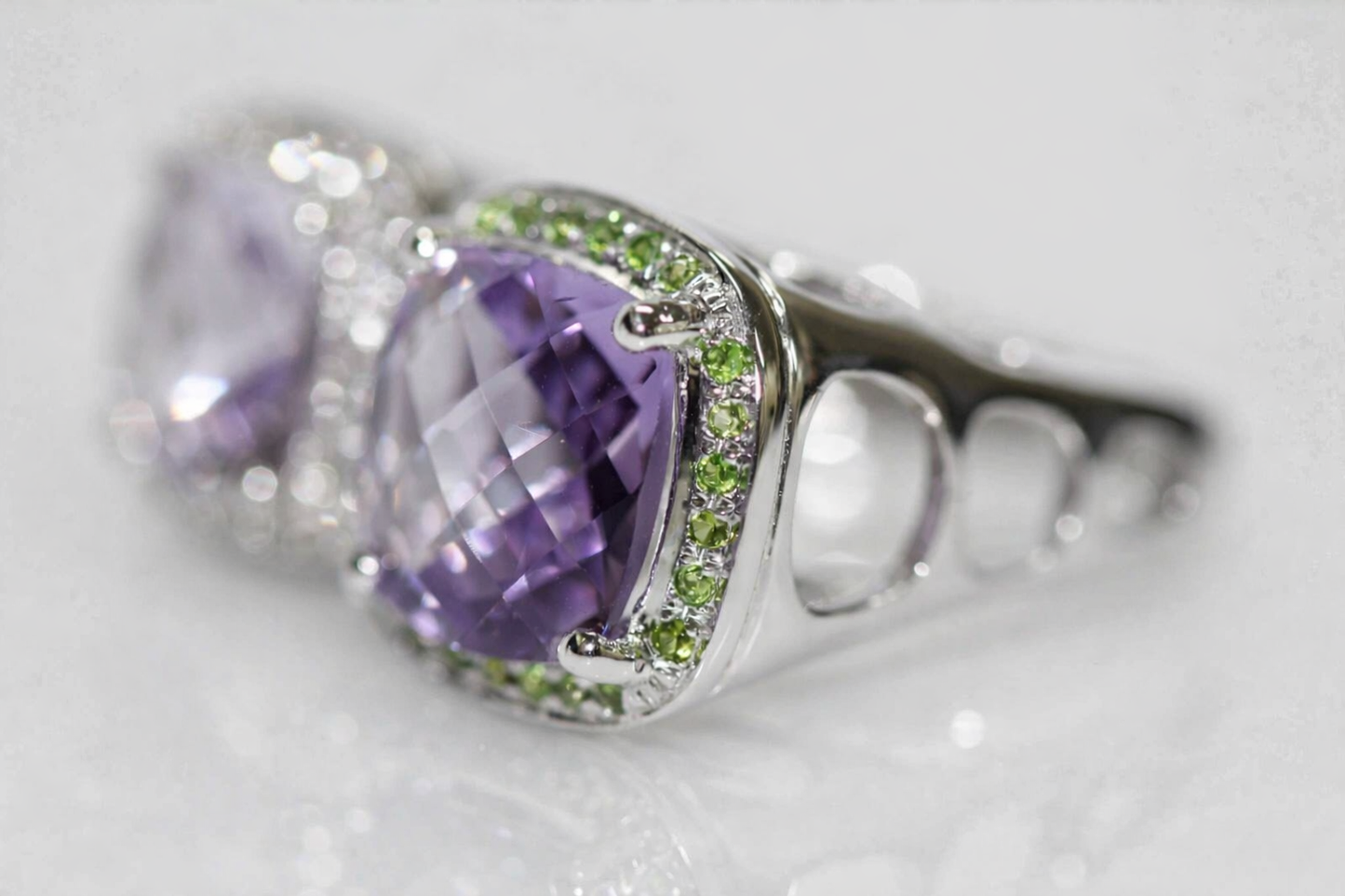 DOT925 Sterling Silver - Amethyst - Chrome Diopside - White Topaz Ring DOT