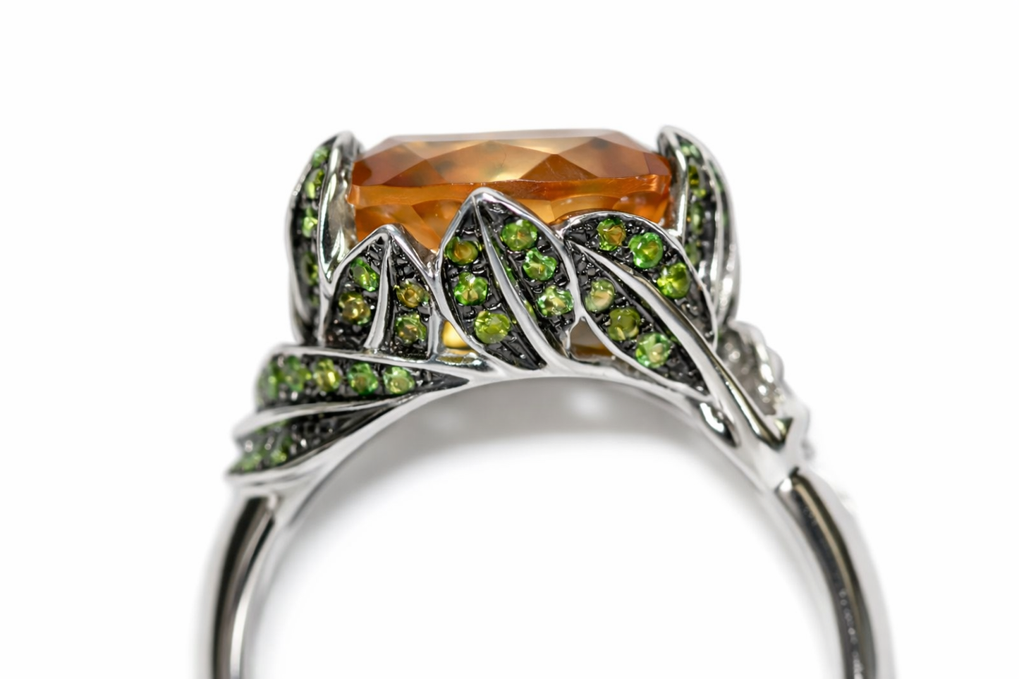 .925 Sterling Silver / Citrine / Chrome Diopside Ring .