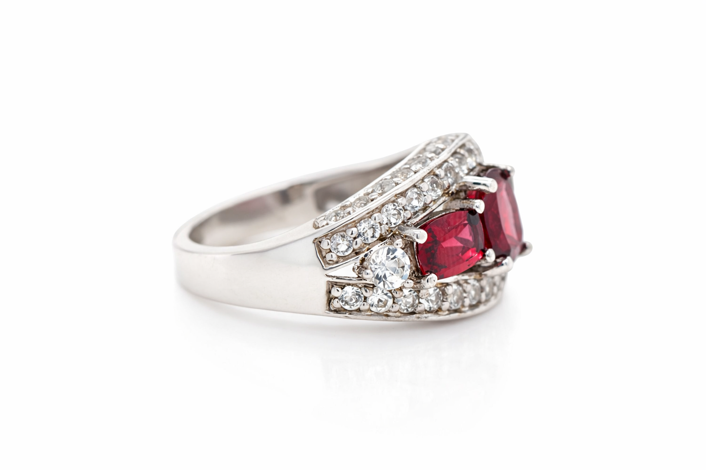 925 Wine Garnet - White Topaz Ring - 3.40 cts