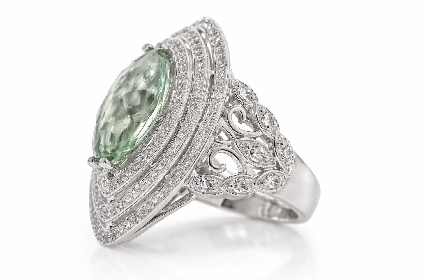 .925 Sterling Silver / Green Amethyst / White Topaz Ring .