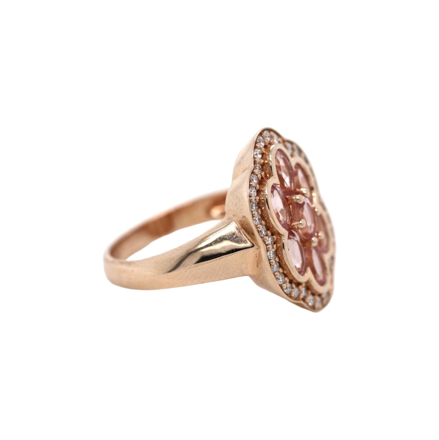 Stunning Morganite - Diamond Ring