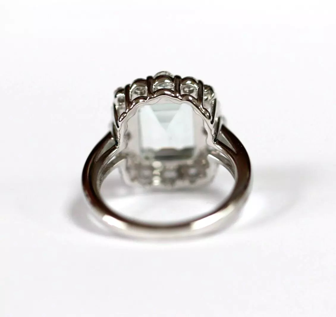 Nice Aquamarine - White Sapphire Ring