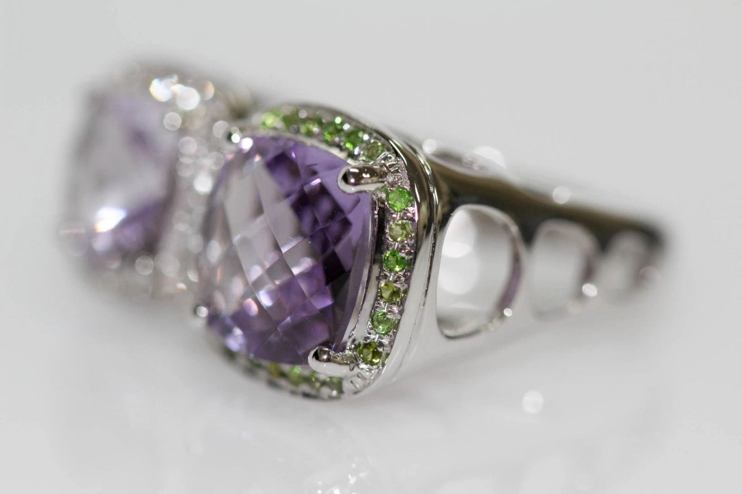 DOT925 Sterling Silver - Amethyst - Chrome Diopside - White Topaz Ring DOT