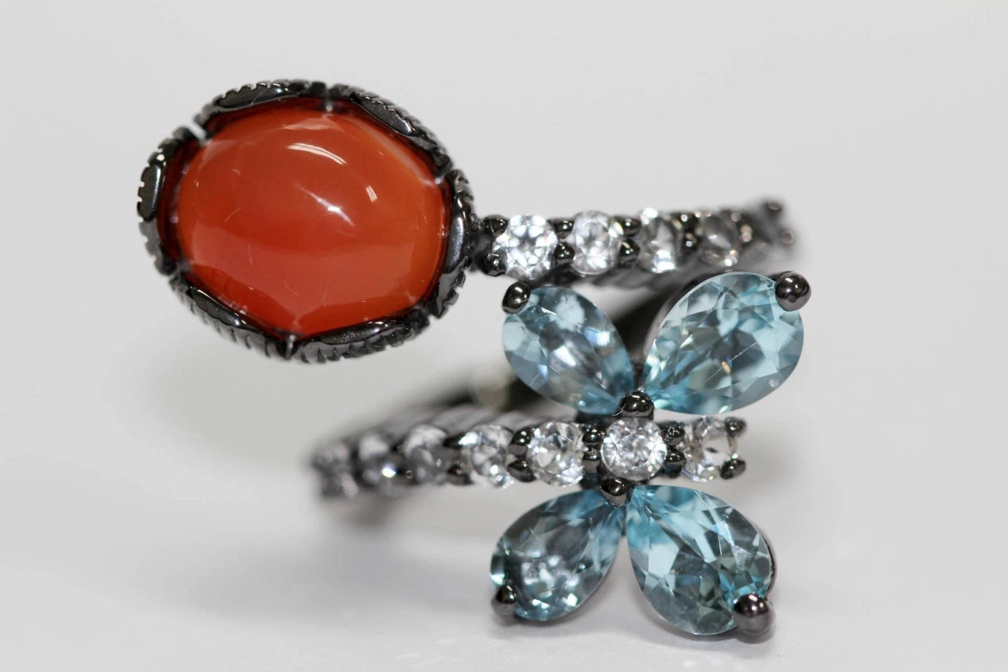 925 Orange Chalcedony - Blue Topaz - White Topaz Set - 16DOT67 cts