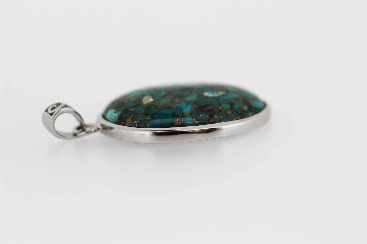 925 Turquoise Pendant - 33DOT06 cts