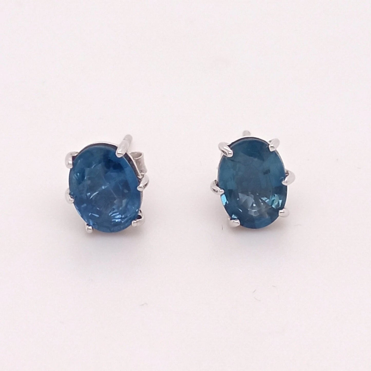 14K WHITE GOLD BLUE SAPPHIRE OVAL STUD EARRING 8x6, 2DOT66 CTS, HEAVY PUSH BACK