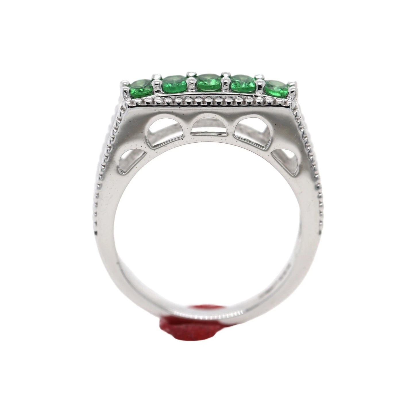 Attractive Tsavorite Silver Ring