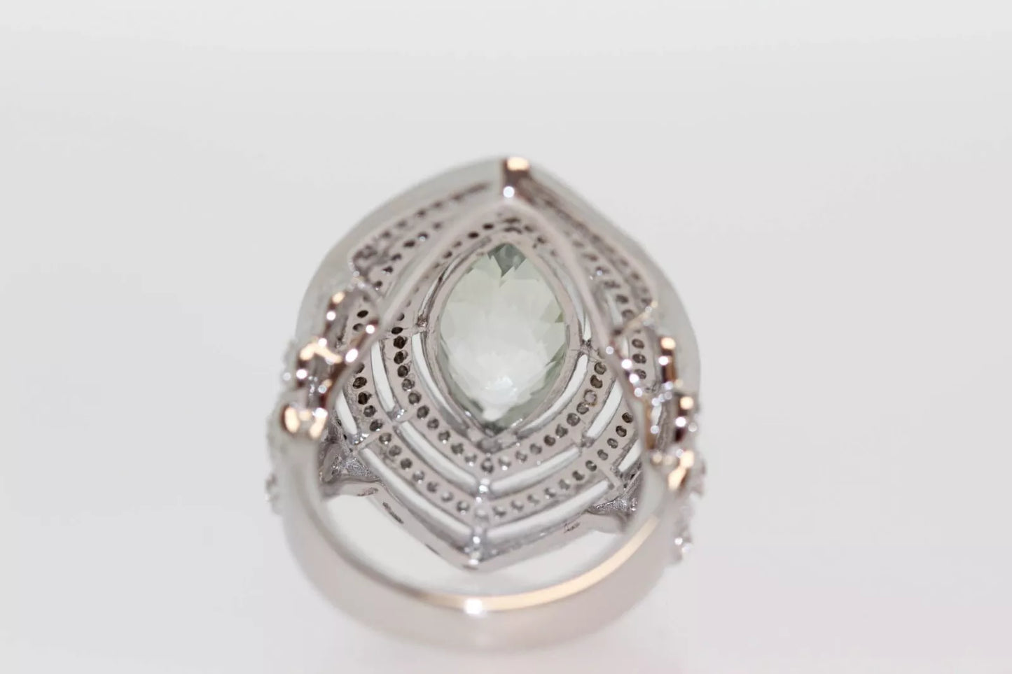 .925 Sterling Silver / Green Amethyst / White Topaz Ring .