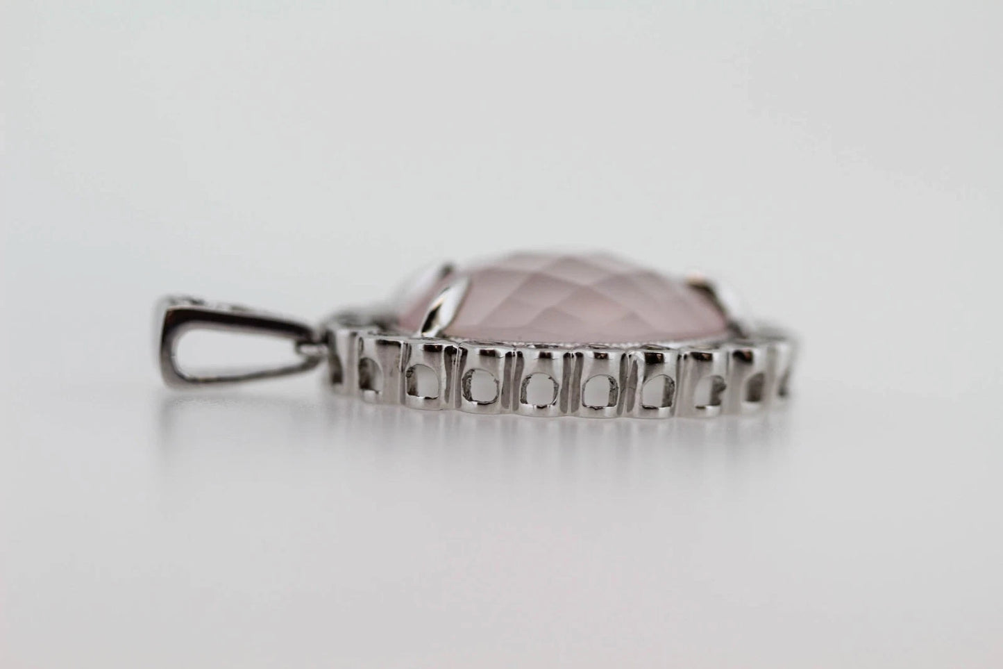 925 Sterling Silver Rose Quartz W / White Topaz Pendant( 14.95 cts)