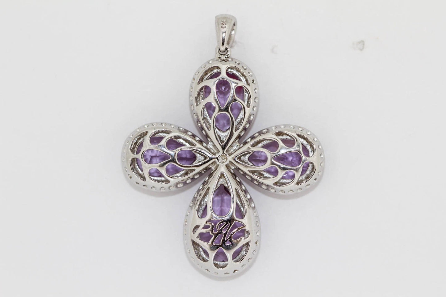 925 Sterling Silver Amethyst /White Zircon Pendant ( 15.92 cts)