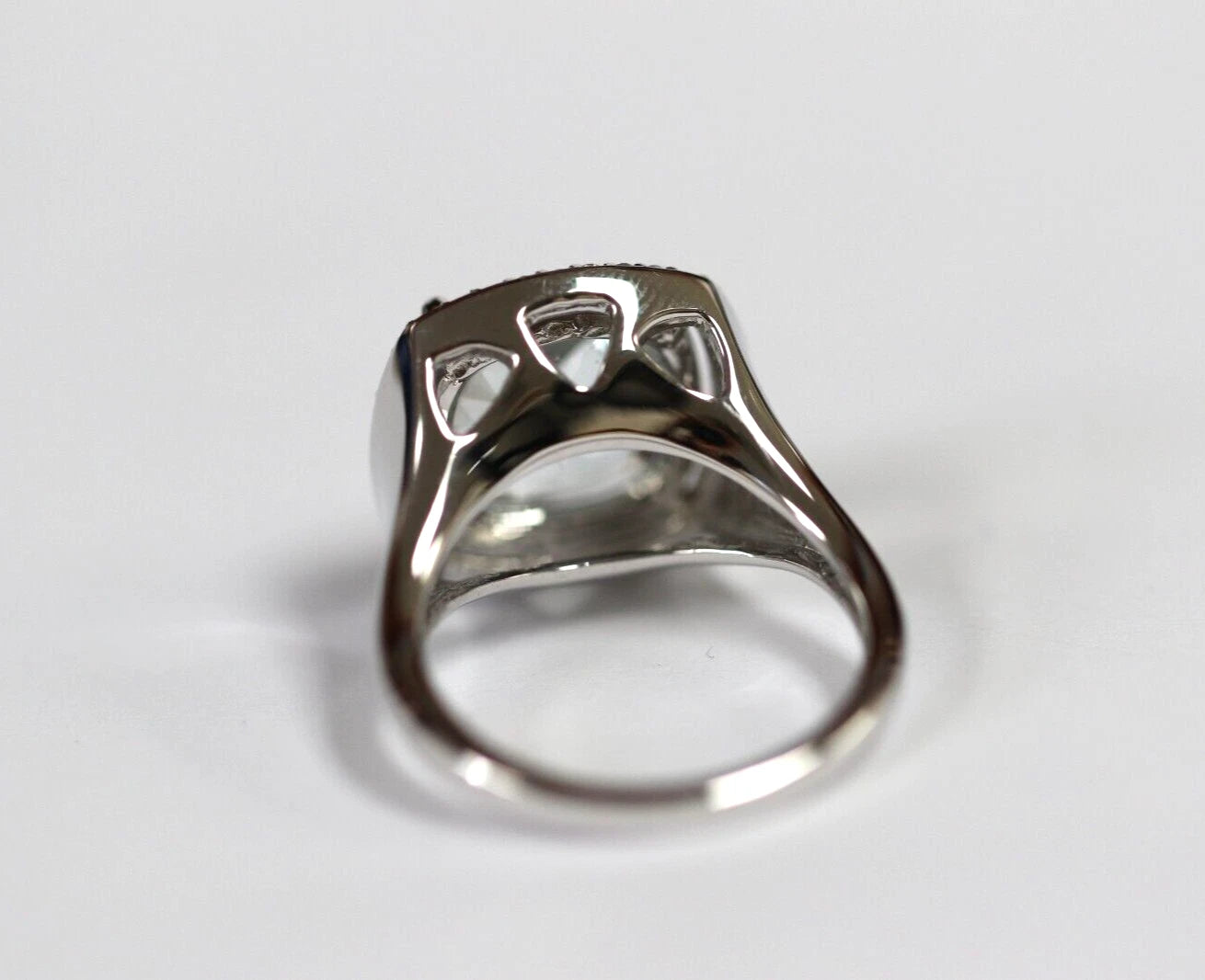 Aquamarine / White Sapphire / Silver Ring