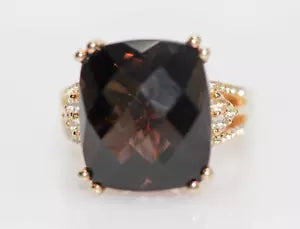 Ring-Beautiful Smoky Quartz - White Topaz Ring